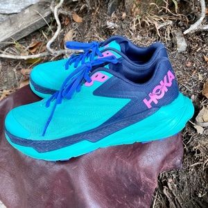 Hoka One One Sneakers